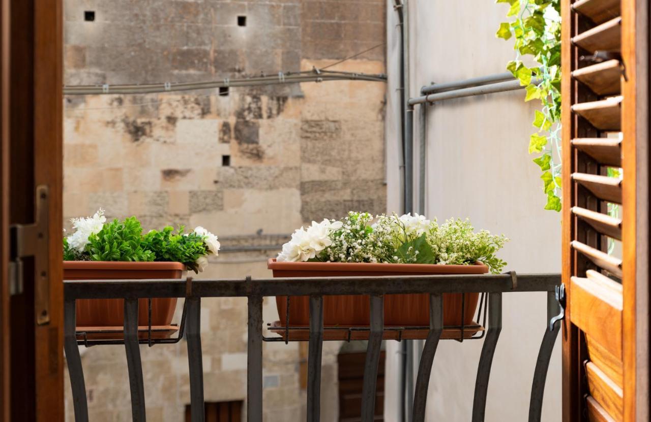 Milestone Inn Lecce Kültér fotó